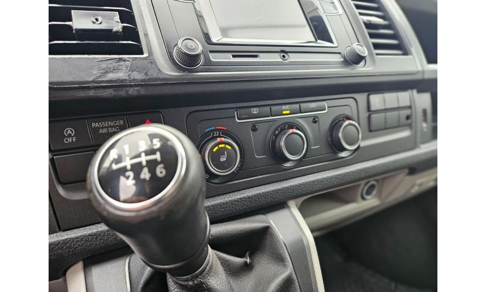 199677