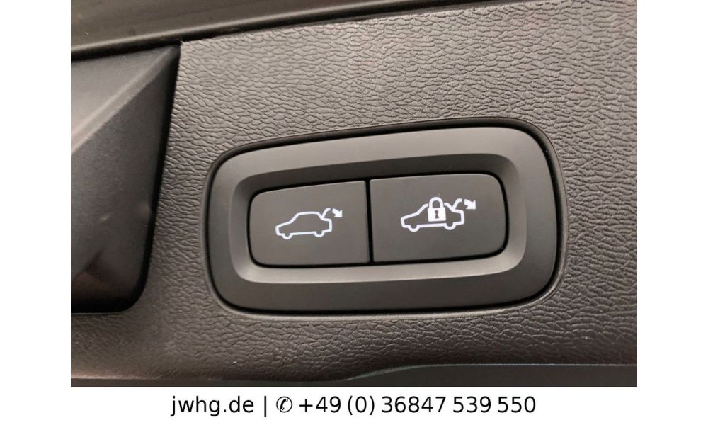 301573
