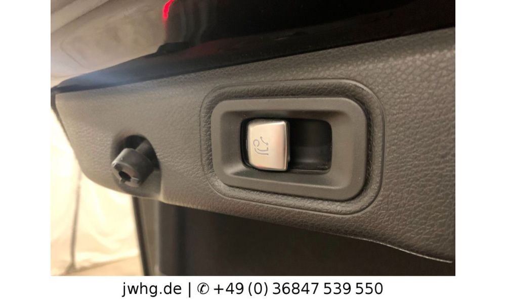 951108