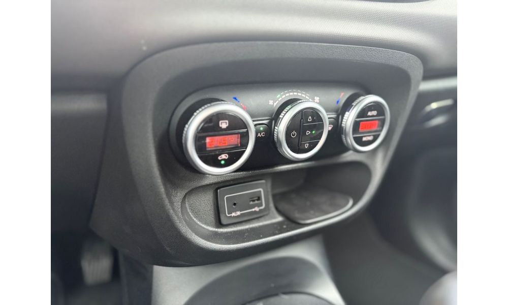 313633