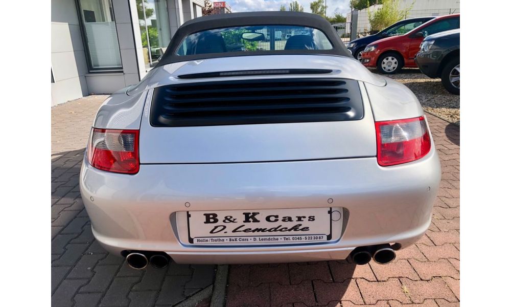 968657