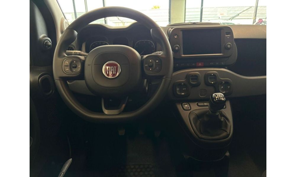 525743