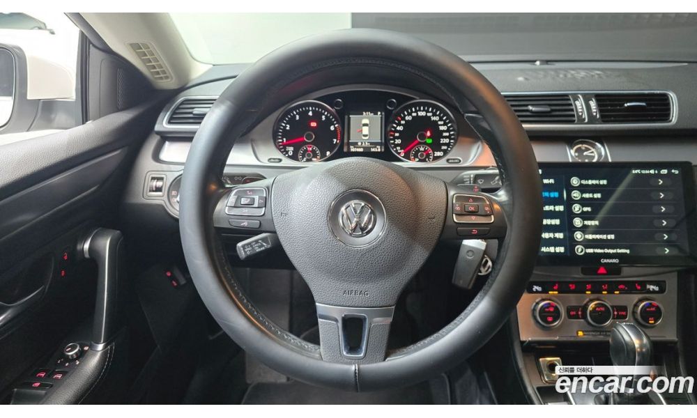 261013