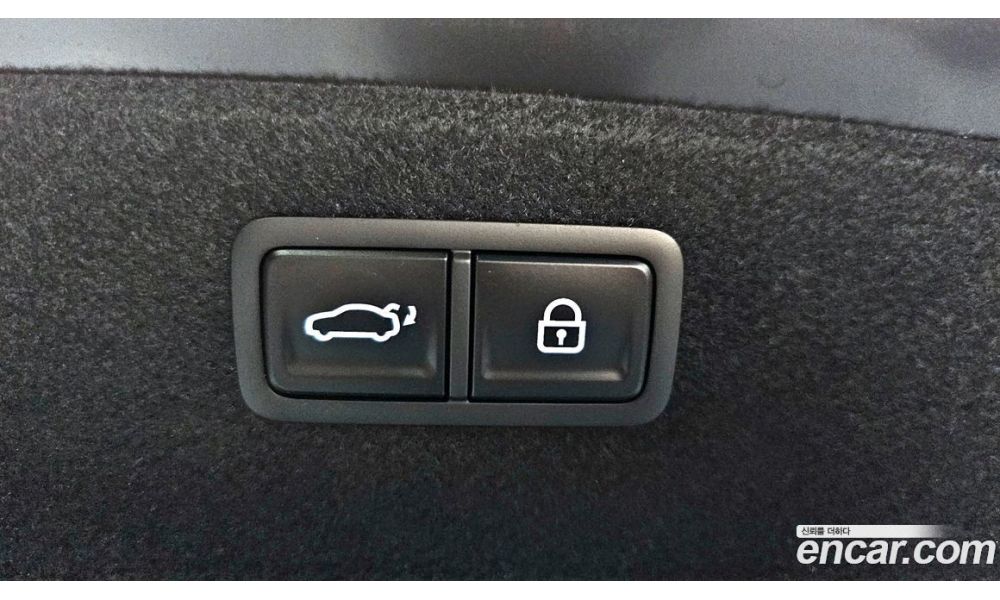 23371