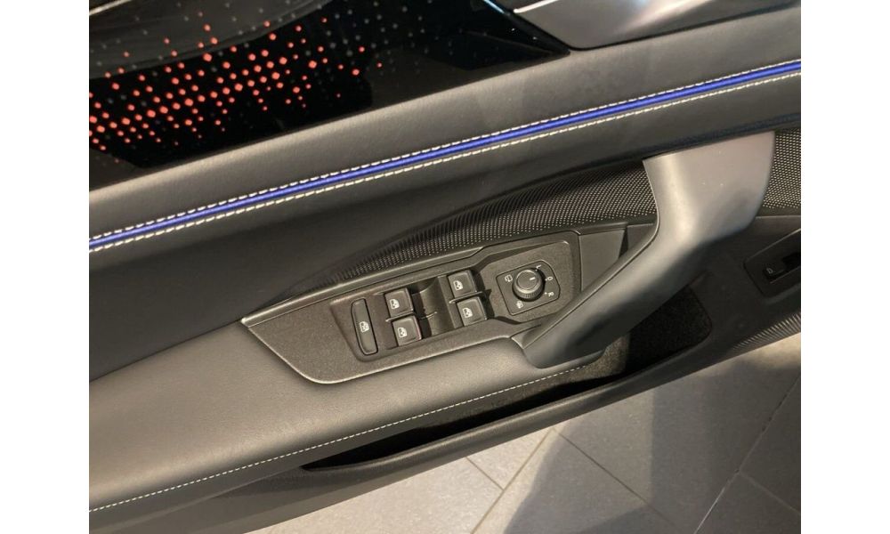 644790