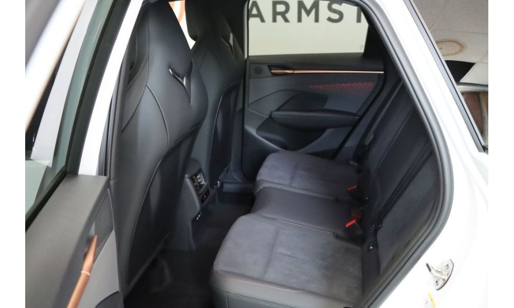 724543