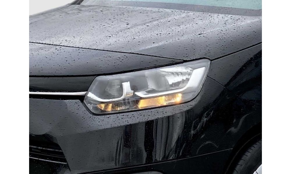 83162