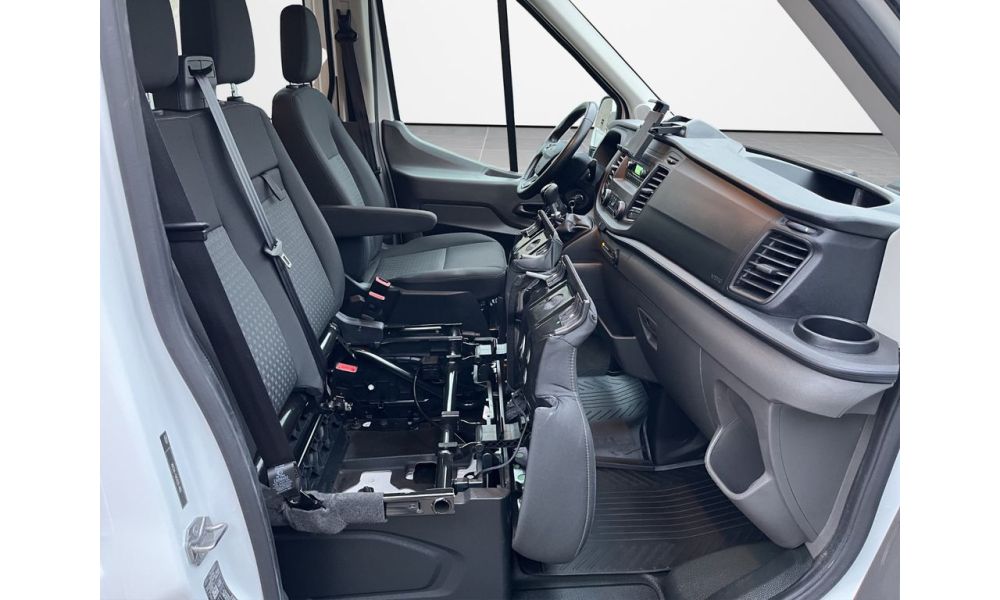 531560