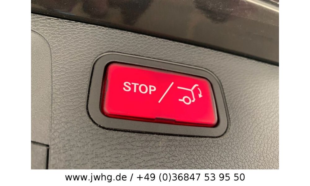 622203