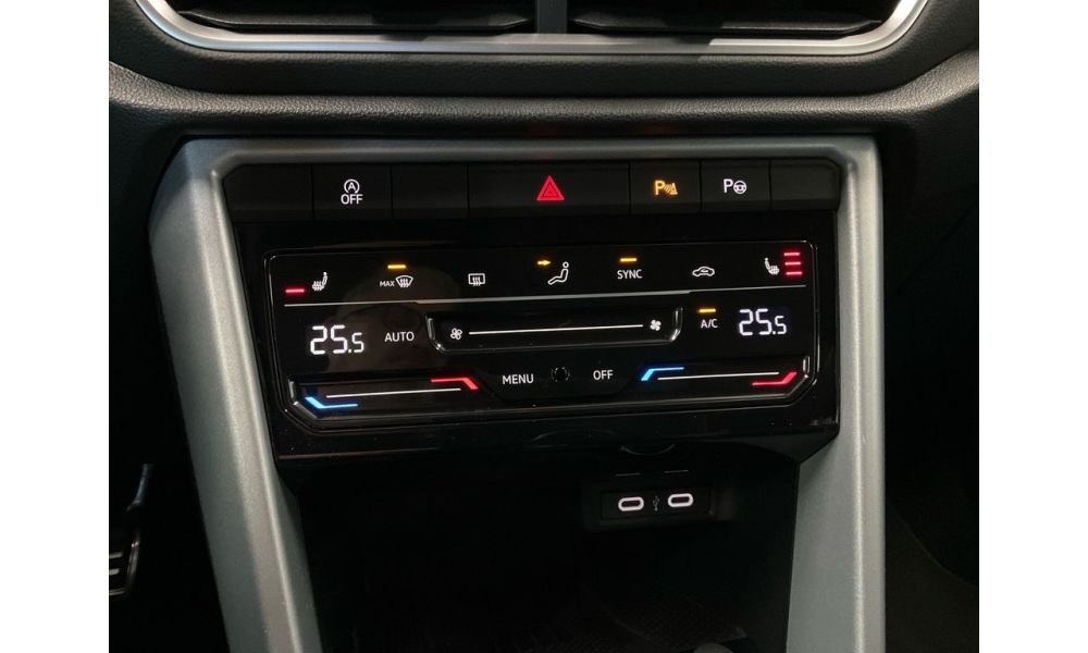 635643