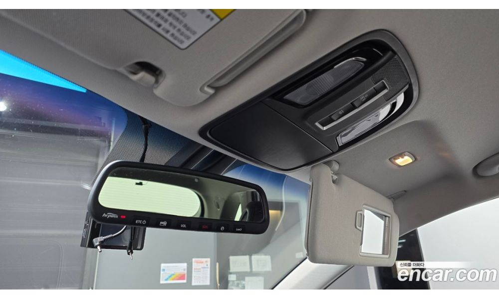607623