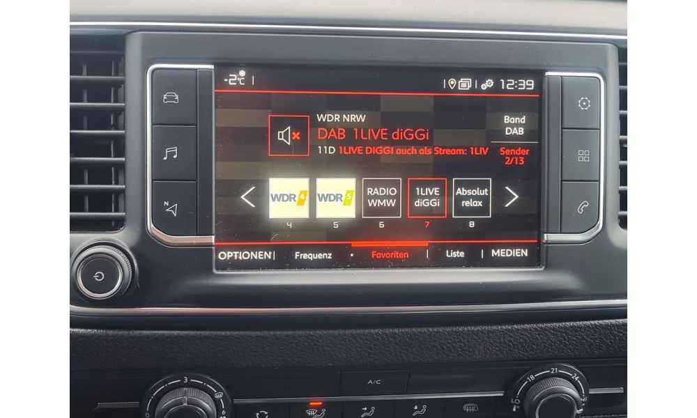 344943
