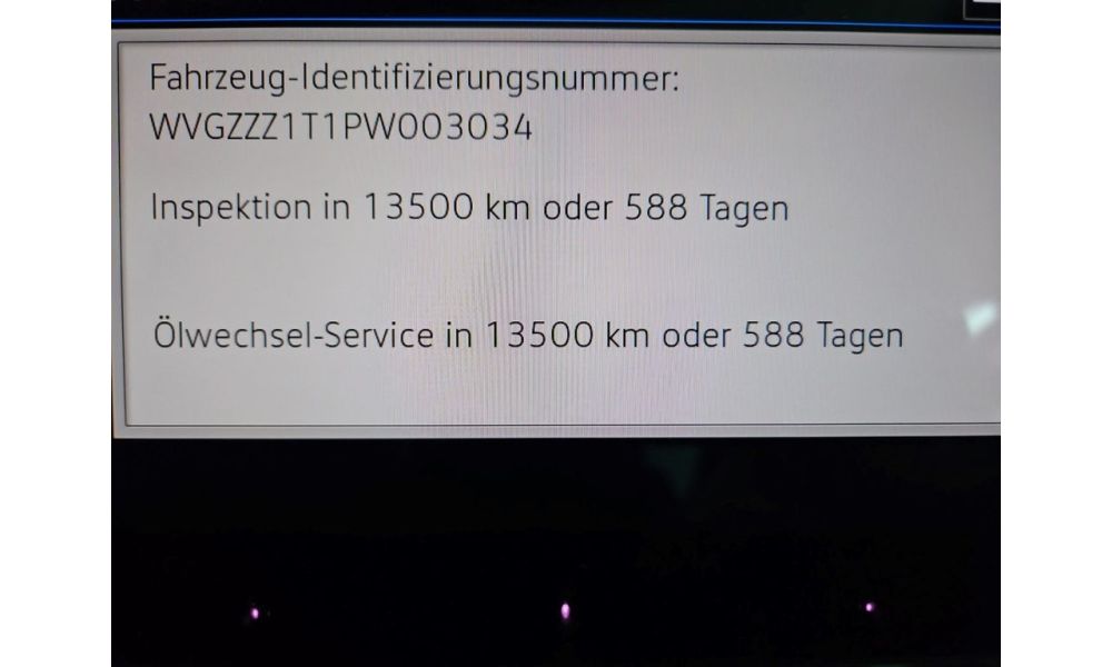 905284