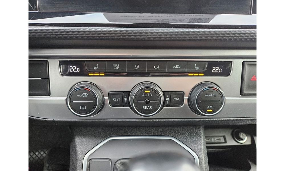212305