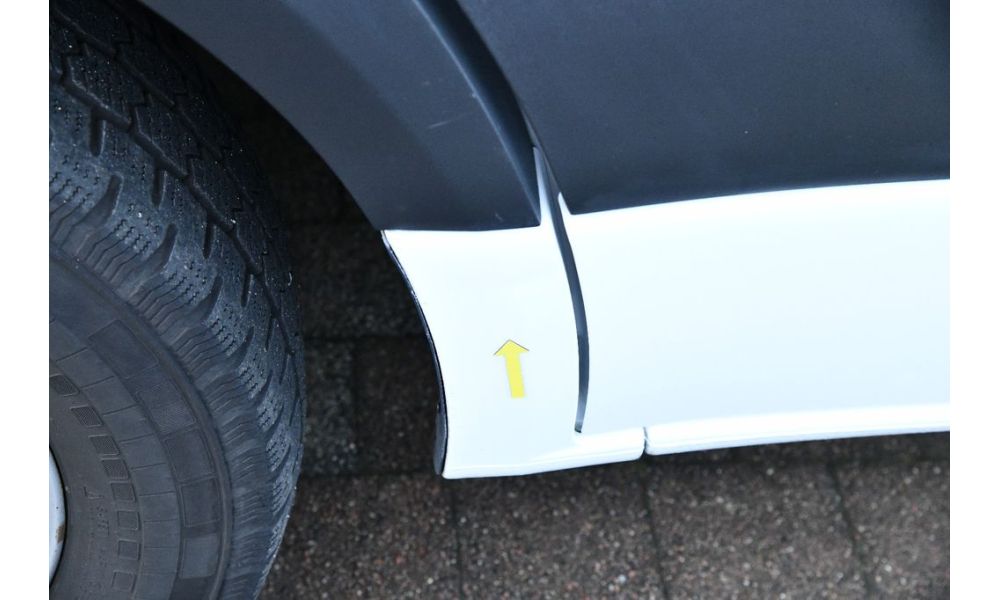 243724