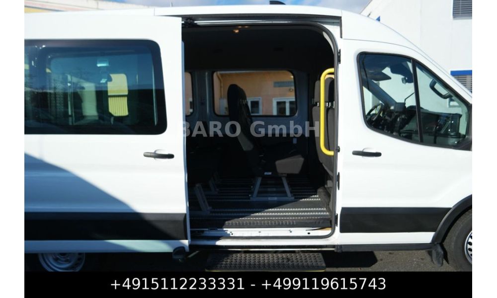 695747