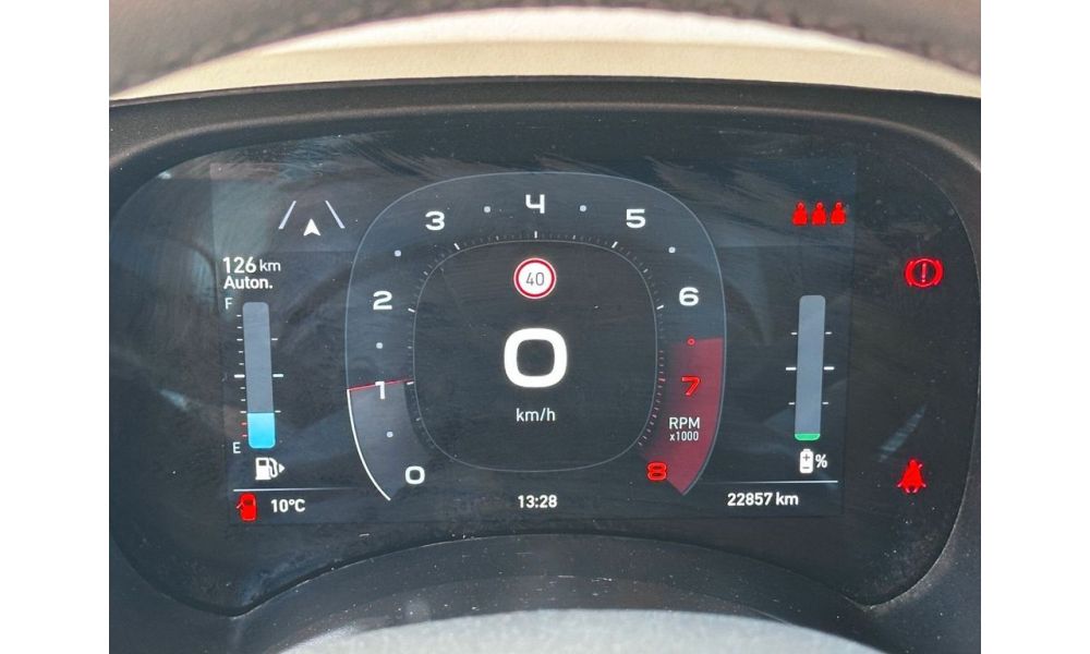 230370