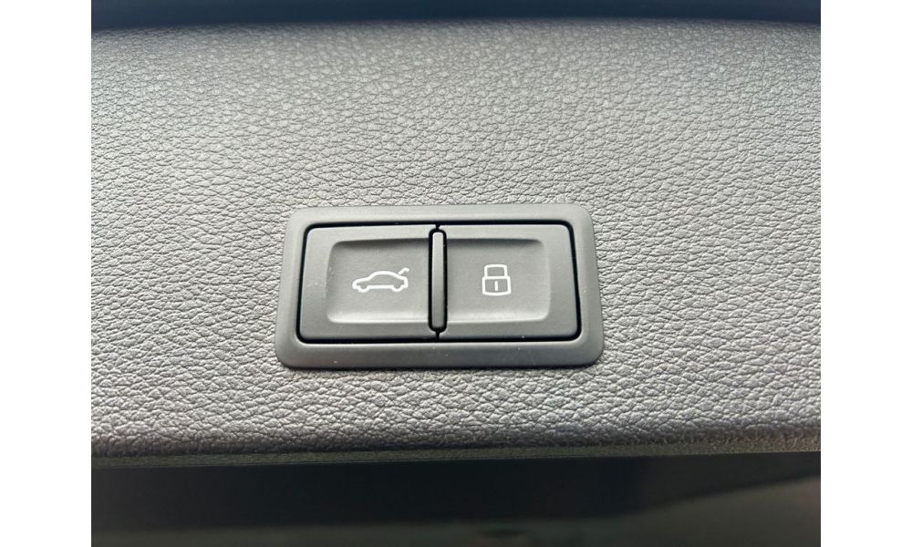 977434
