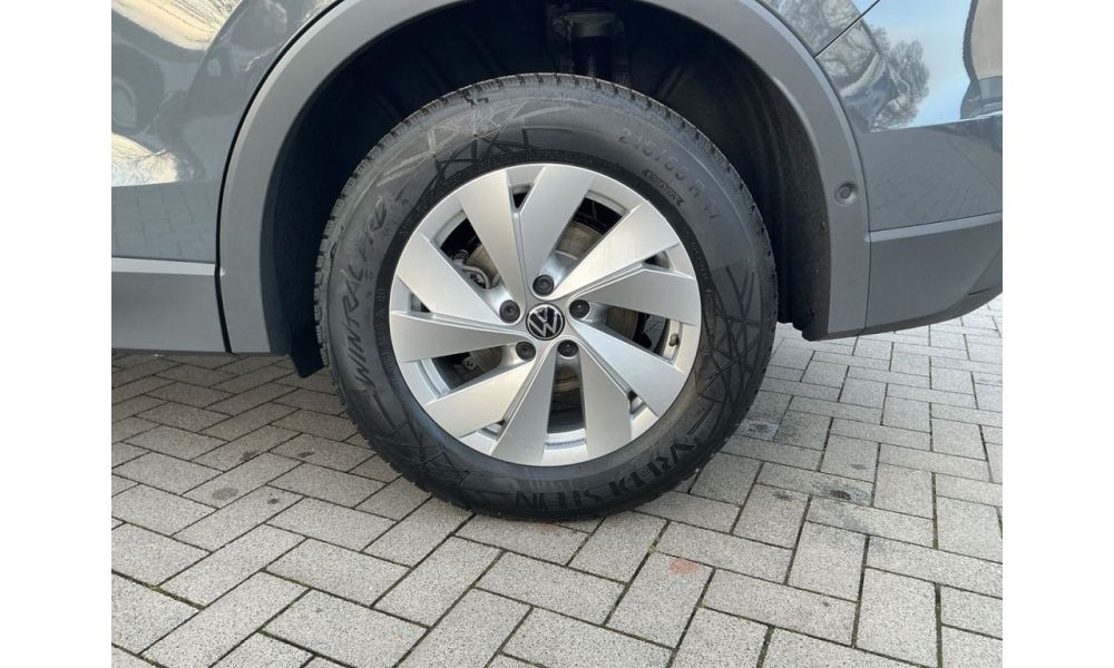 66285