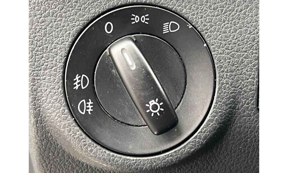 562792