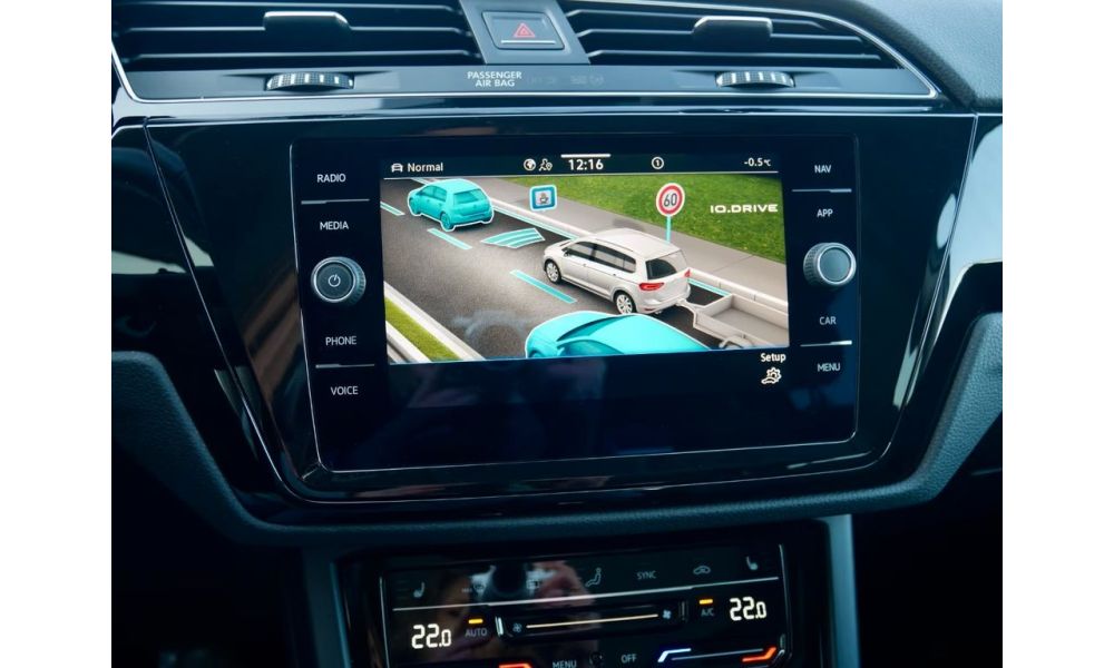 930705