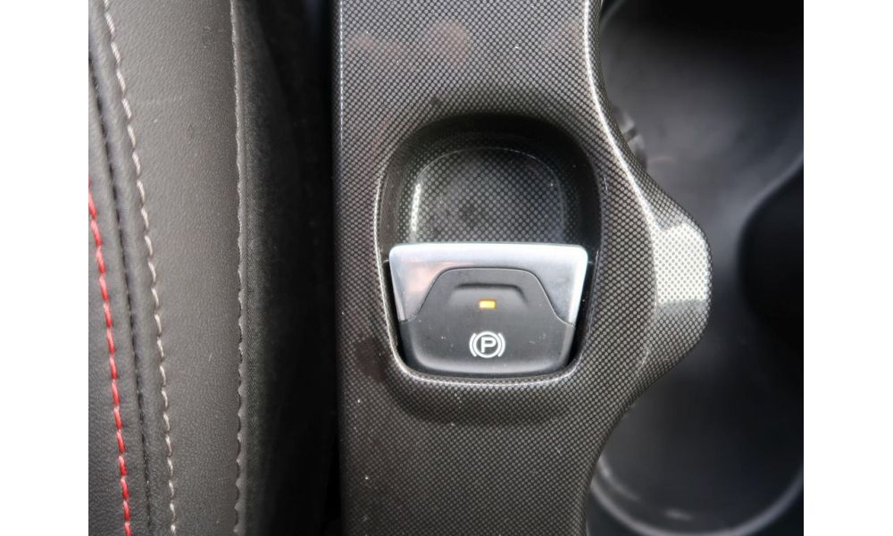 979998