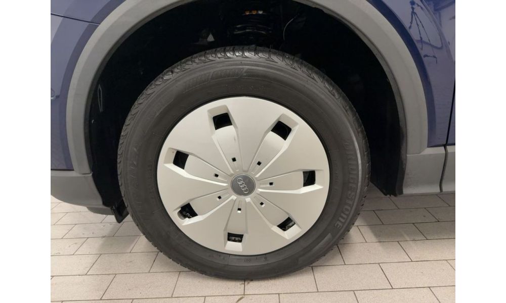 242827