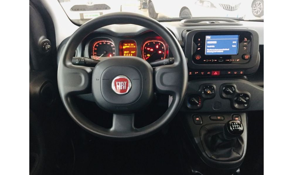 646883