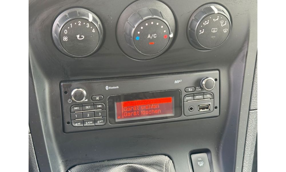 358586