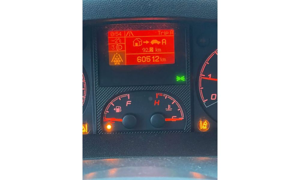 671231