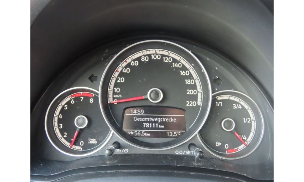 963496