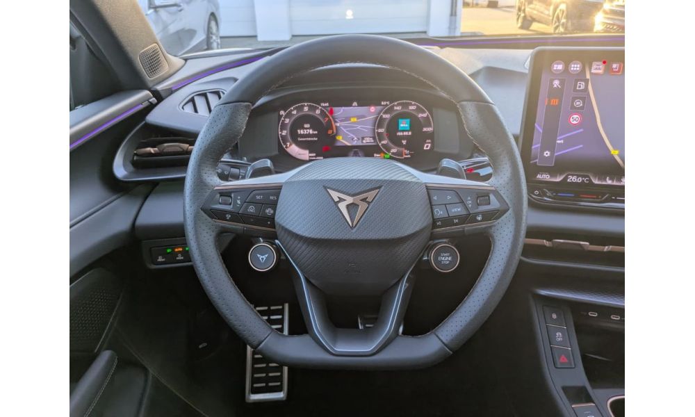 725652