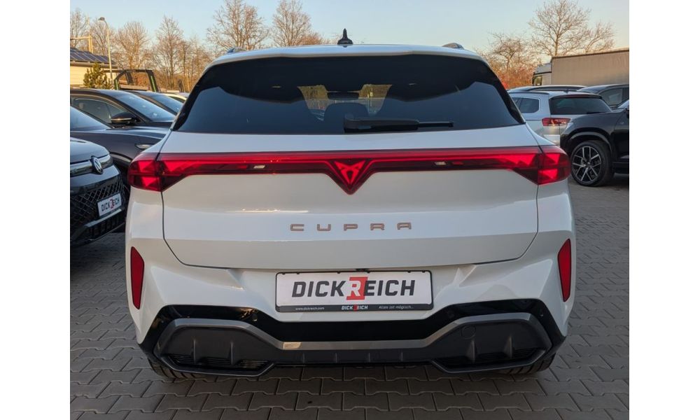 745690