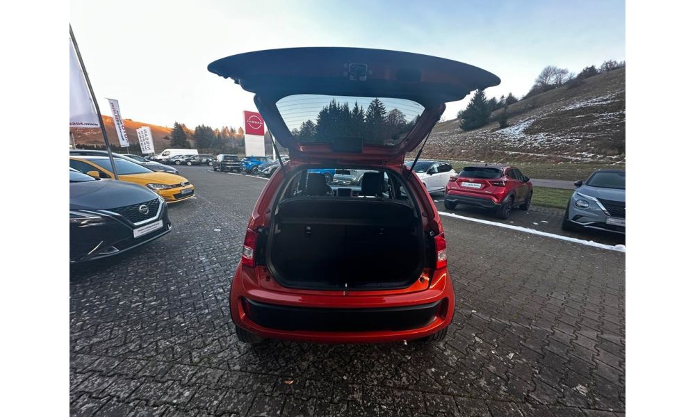 996763