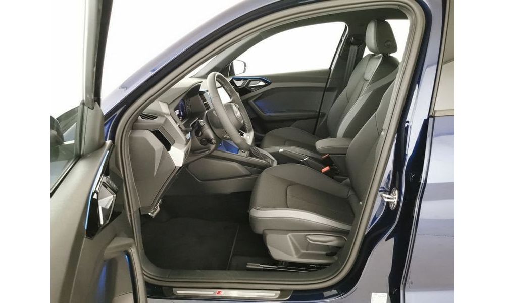 403116