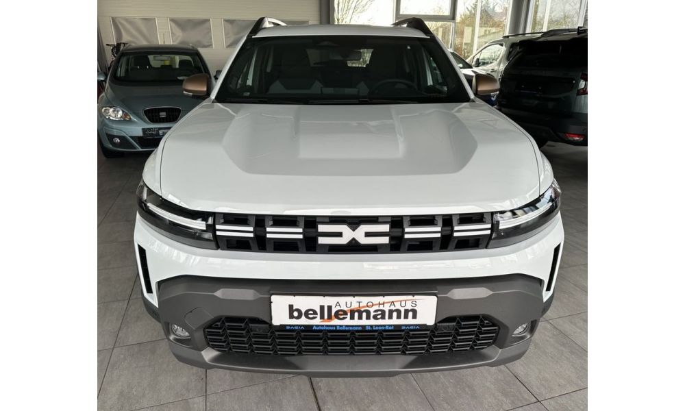 913643
