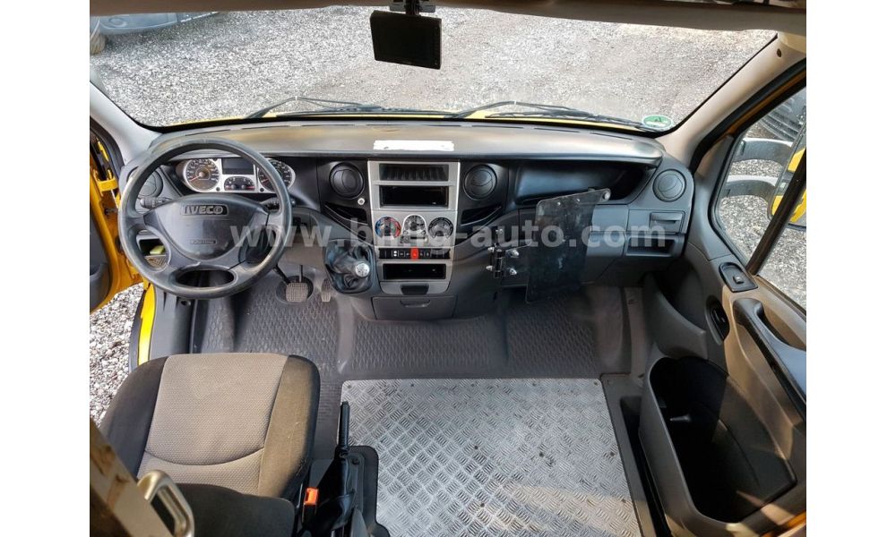 349594