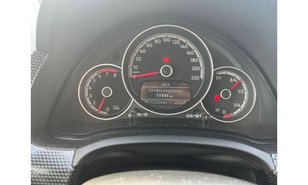 253945