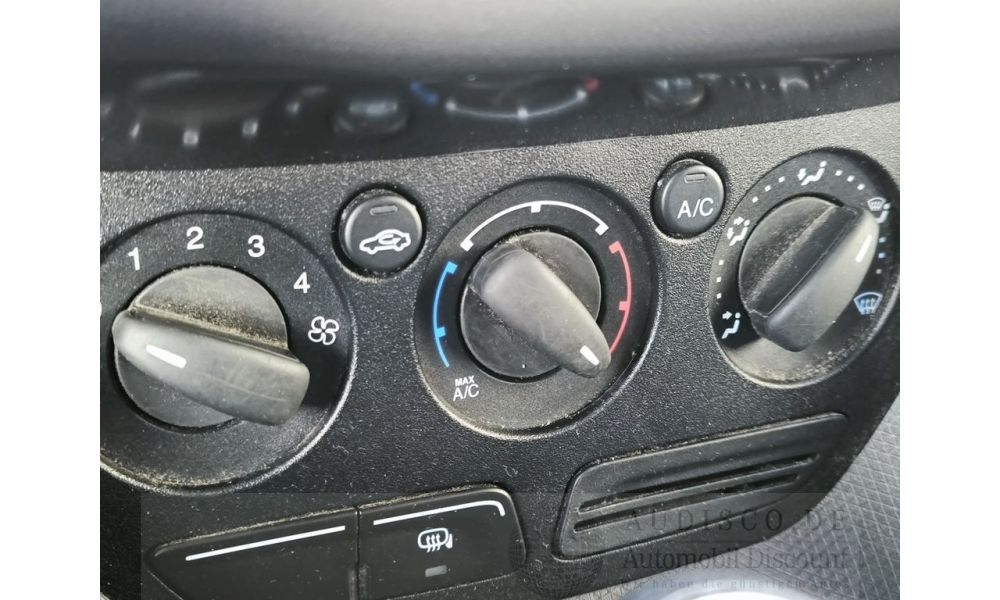 127573