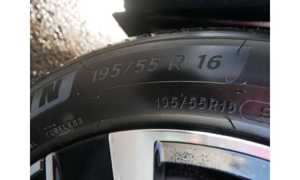 135152