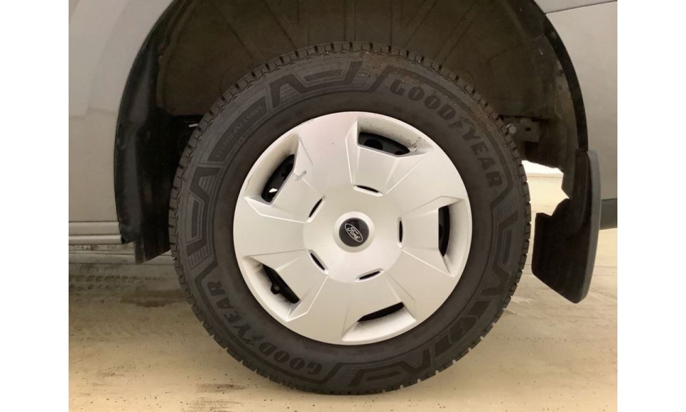 599