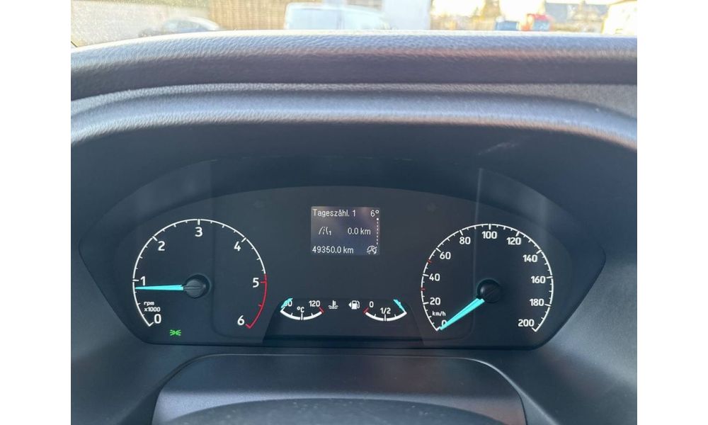 582881