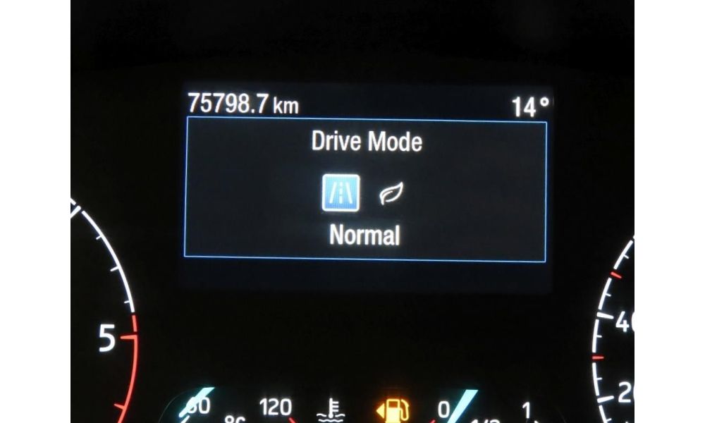 875367