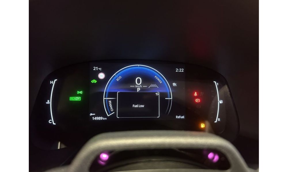 573732