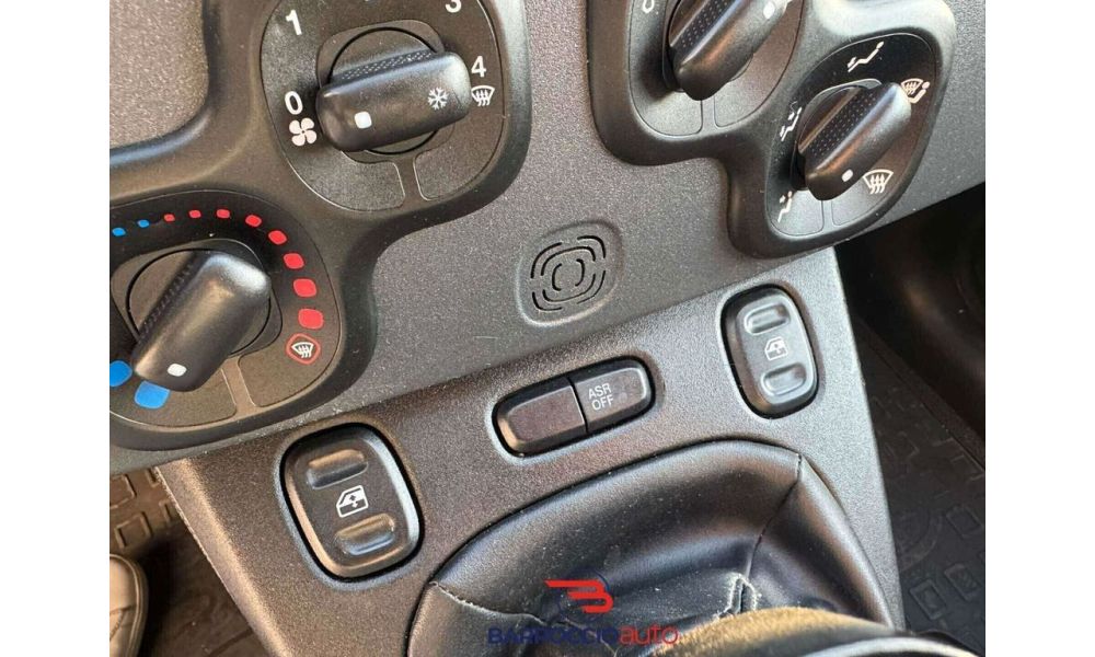 492425