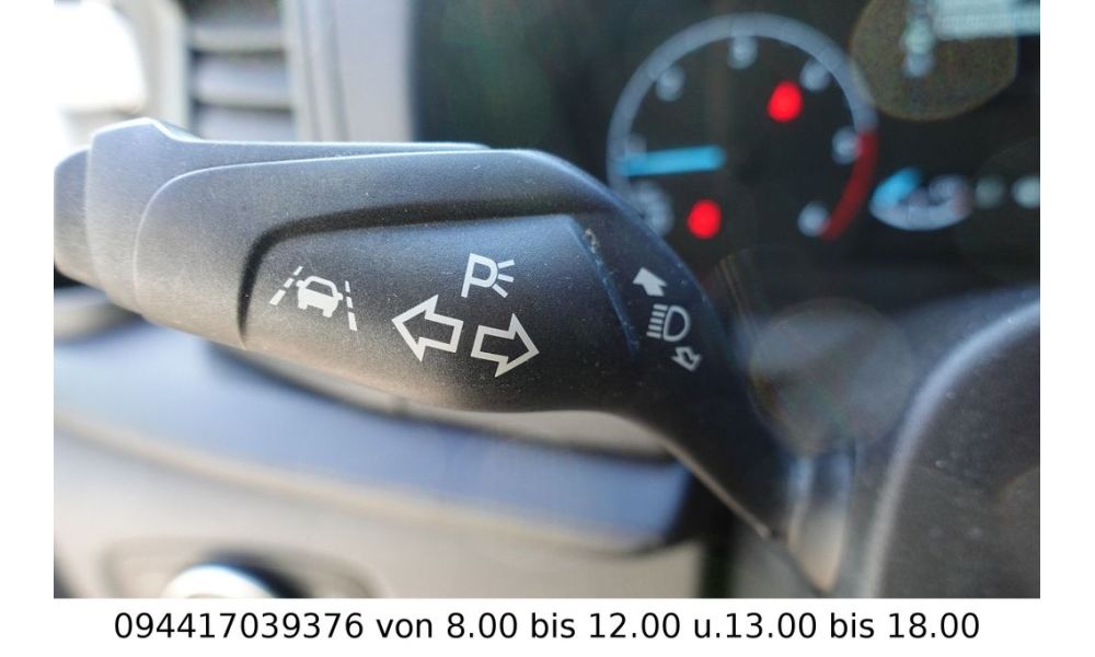 696905