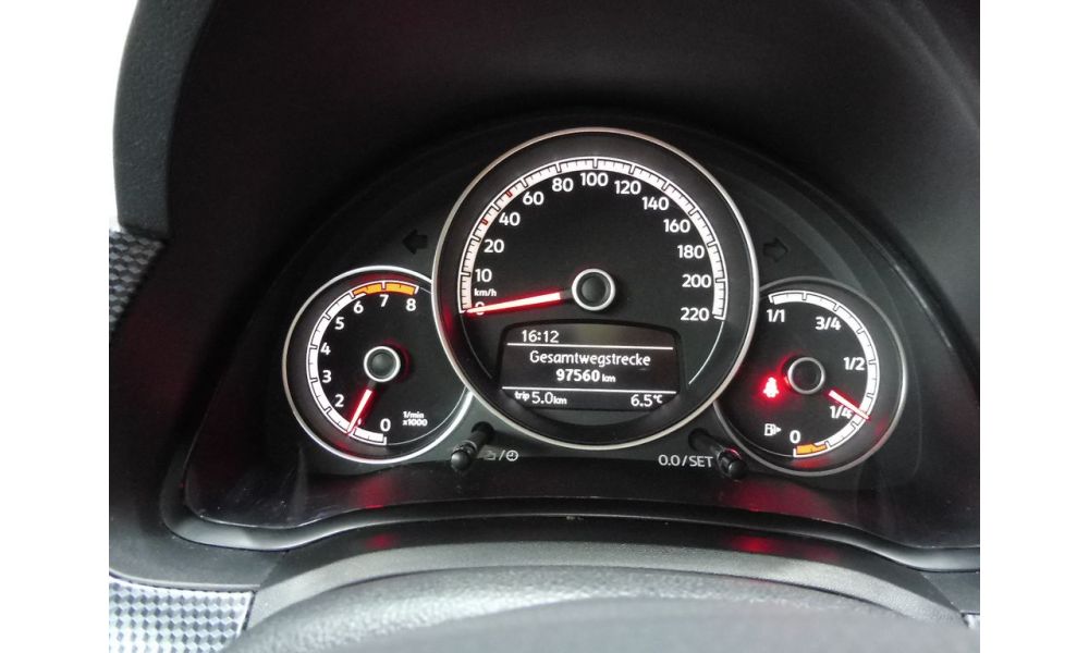 437613