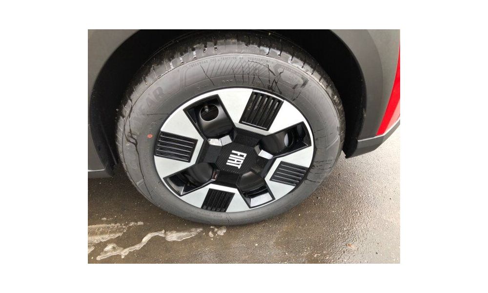 560717