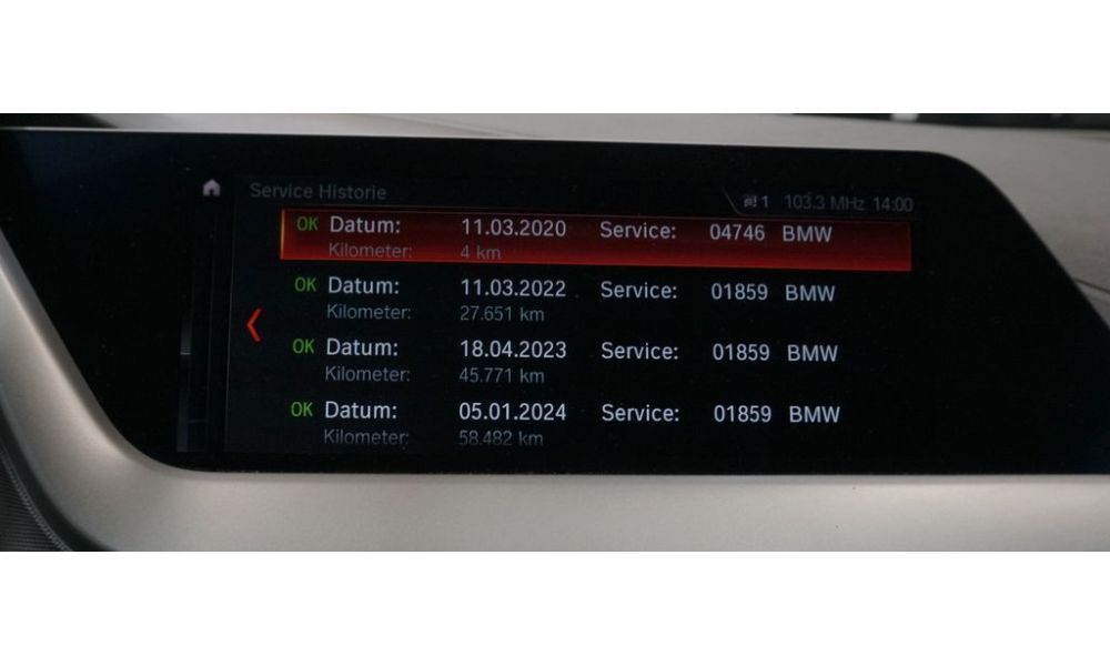 657085