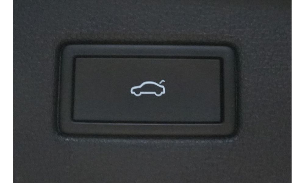 761055